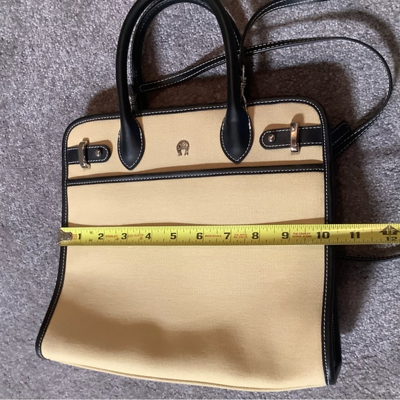 Eitienne Aigner canvas purse with black leather trim - Picture 5 of 5